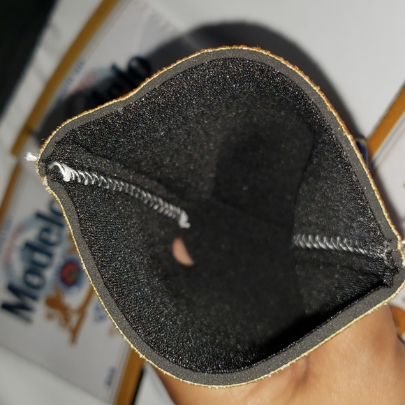 BRAND NEW- Set of 6 Modelo Beer Koozies - Picture 2 of 2